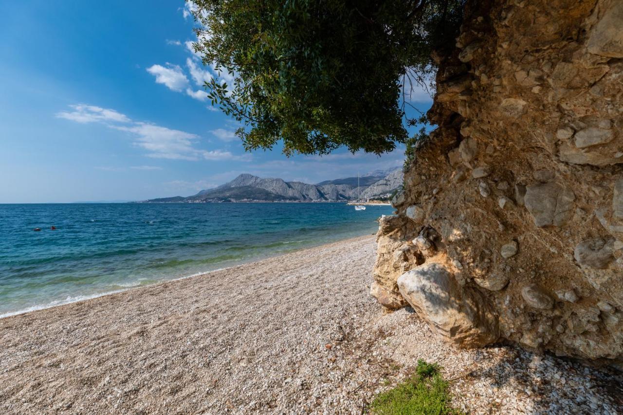 Urban Edge - Beach Apartments Omiš Extérieur photo
