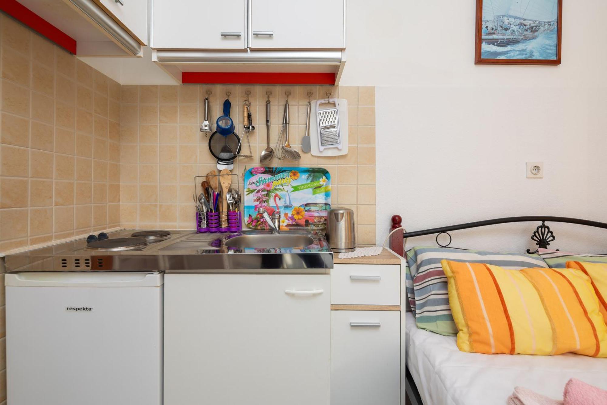 Urban Edge - Beach Apartments Omiš Extérieur photo