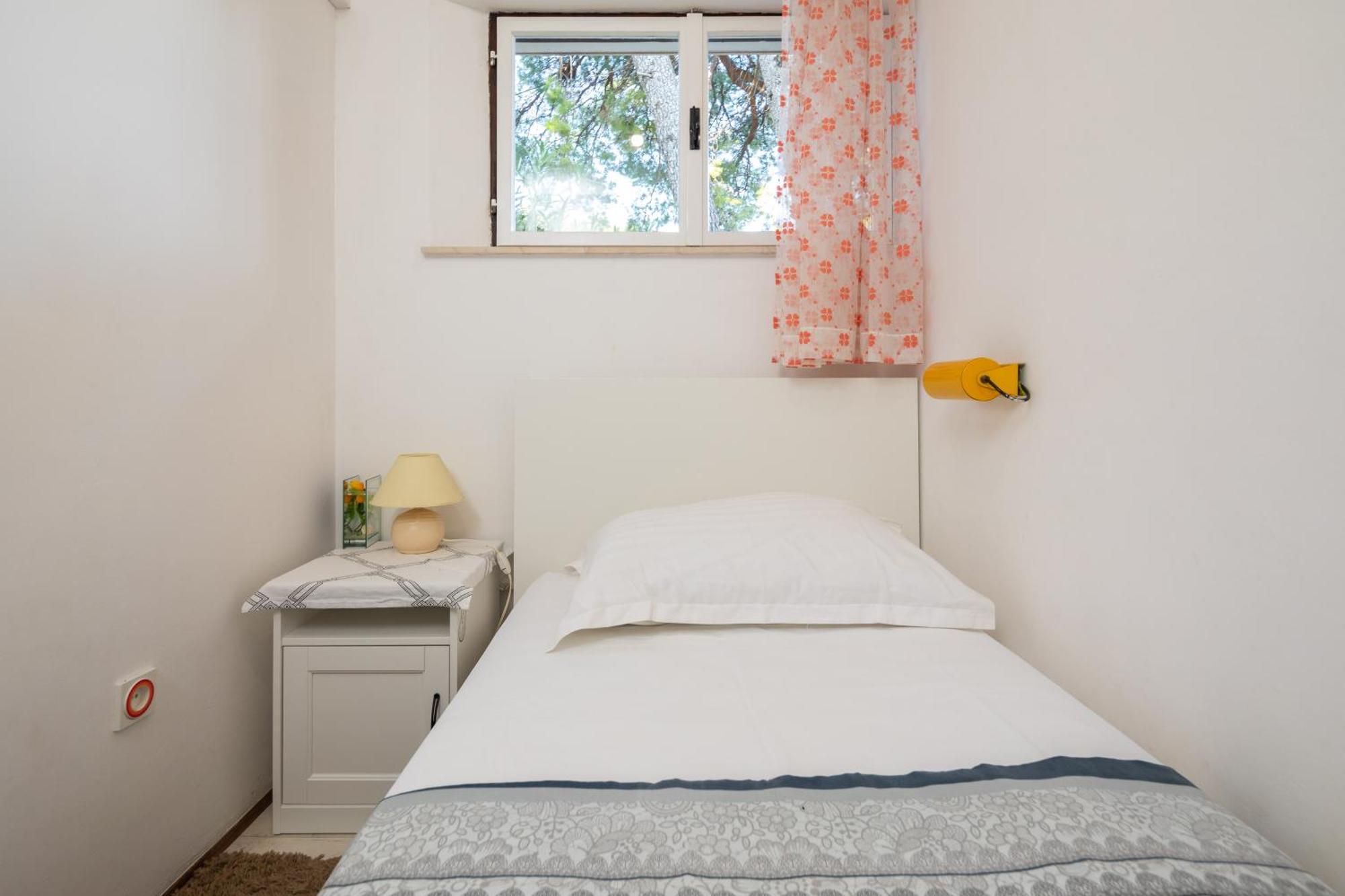 Urban Edge - Beach Apartments Omiš Extérieur photo
