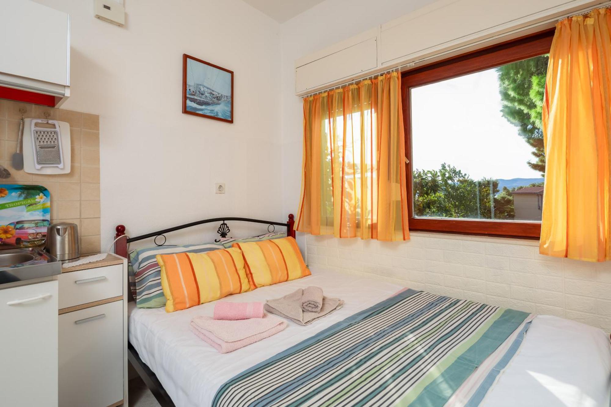 Urban Edge - Beach Apartments Omiš Extérieur photo